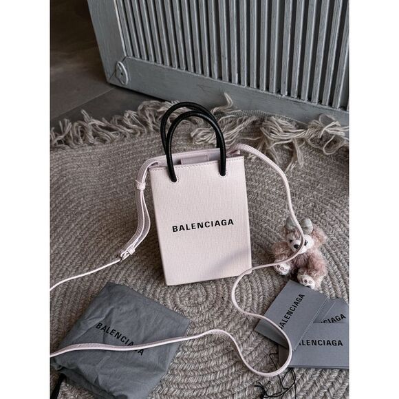 BALENCIAGA Handbags - Balenciaga Women Pre-Loved Bag Very Good Condition